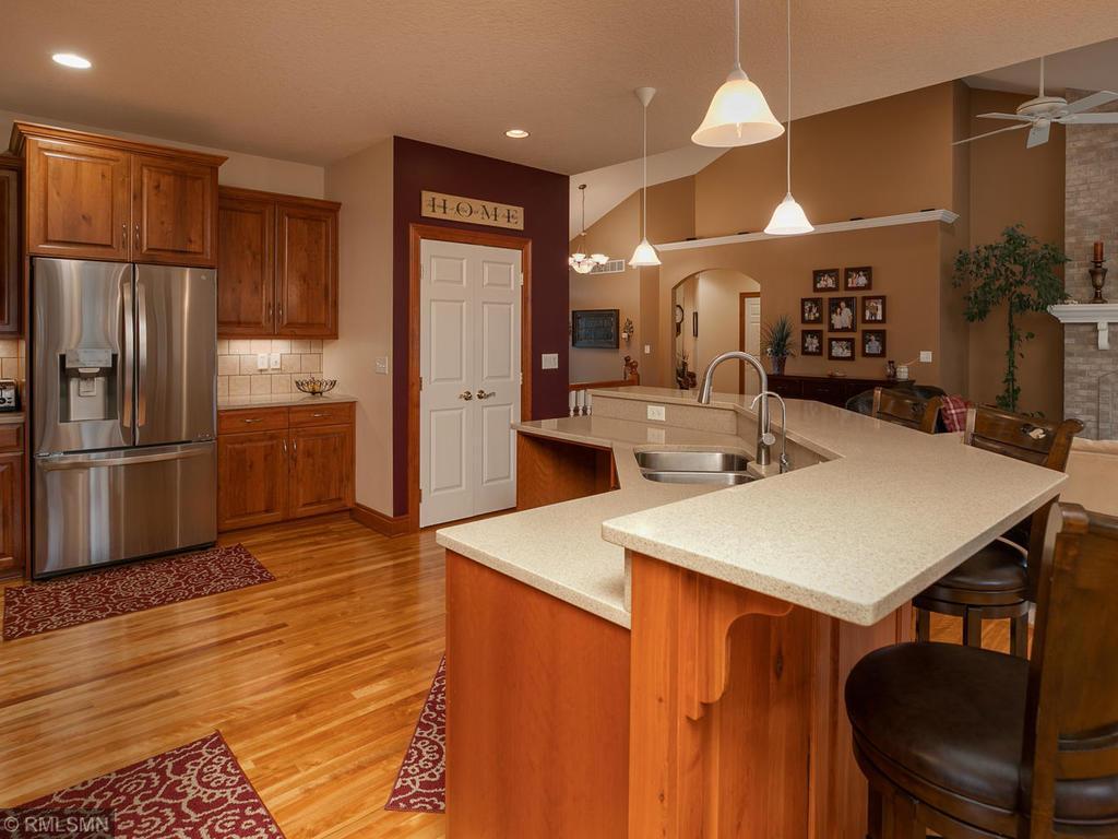 3513 Jasper Lane Northeast Rochester, MN 55906 - Photo 13 of 48