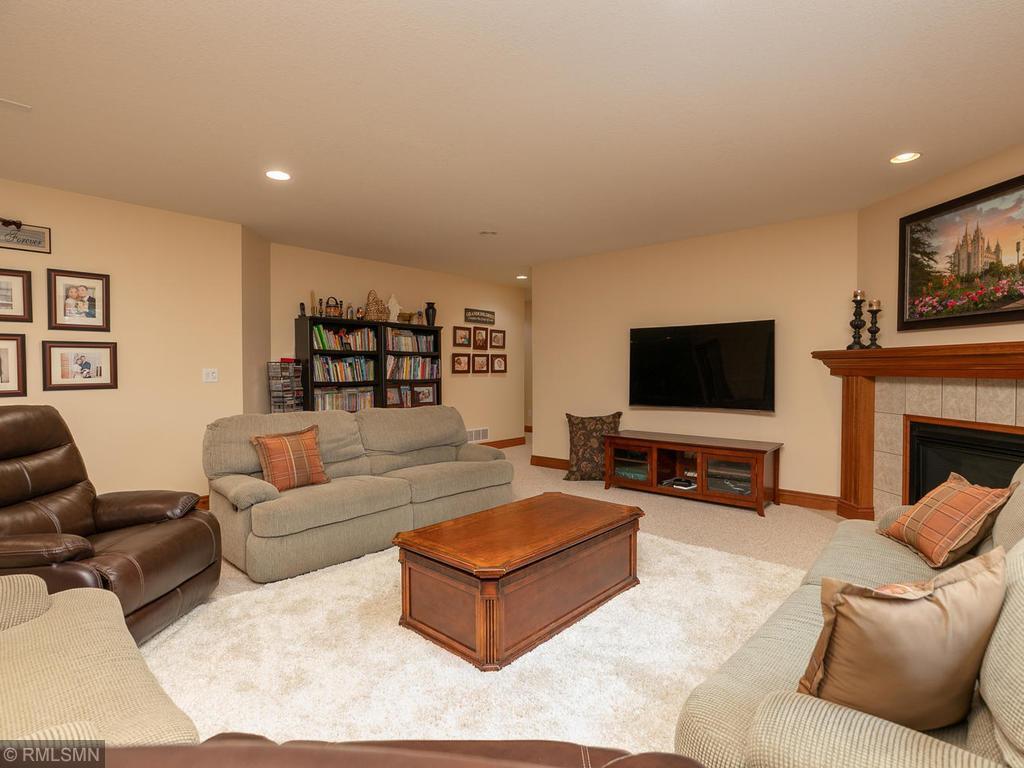 3513 Jasper Lane Northeast Rochester, MN 55906 - Photo 27 of 48