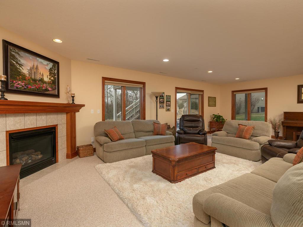3513 Jasper Lane Northeast Rochester, MN 55906 - Photo 28 of 48