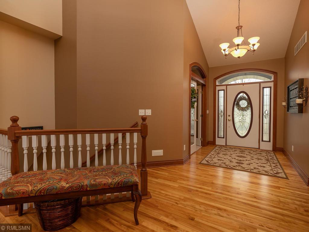 3513 Jasper Lane Northeast Rochester, MN 55906 - Photo 4 of 48