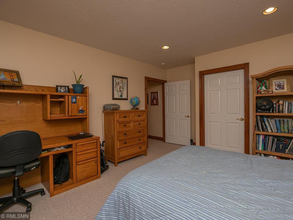 3513 Jasper Lane Northeast Rochester, MN 55906 - Photo 33 of 48