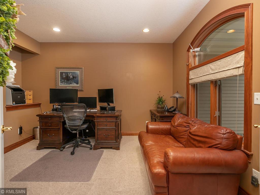 3513 Jasper Lane Northeast Rochester, MN 55906 - Photo 5 of 48