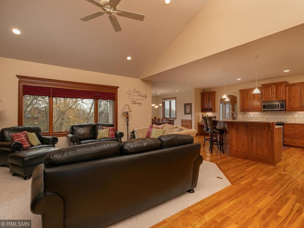 3513 Jasper Lane Northeast Rochester, MN 55906 - Photo 9 of 48