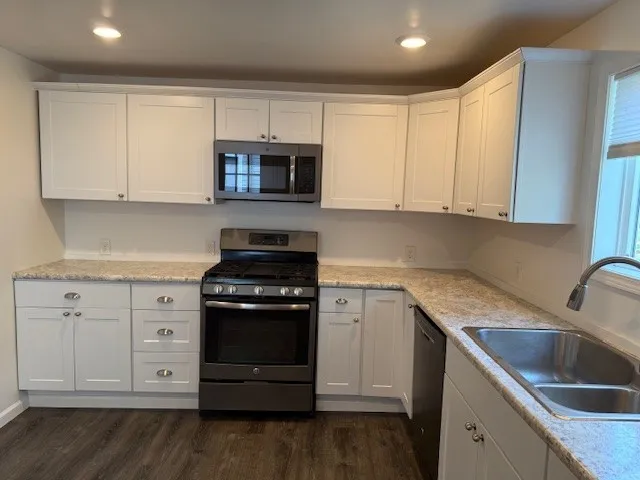 $1,550 | 123 Sterling Street, Corning, NY 14830