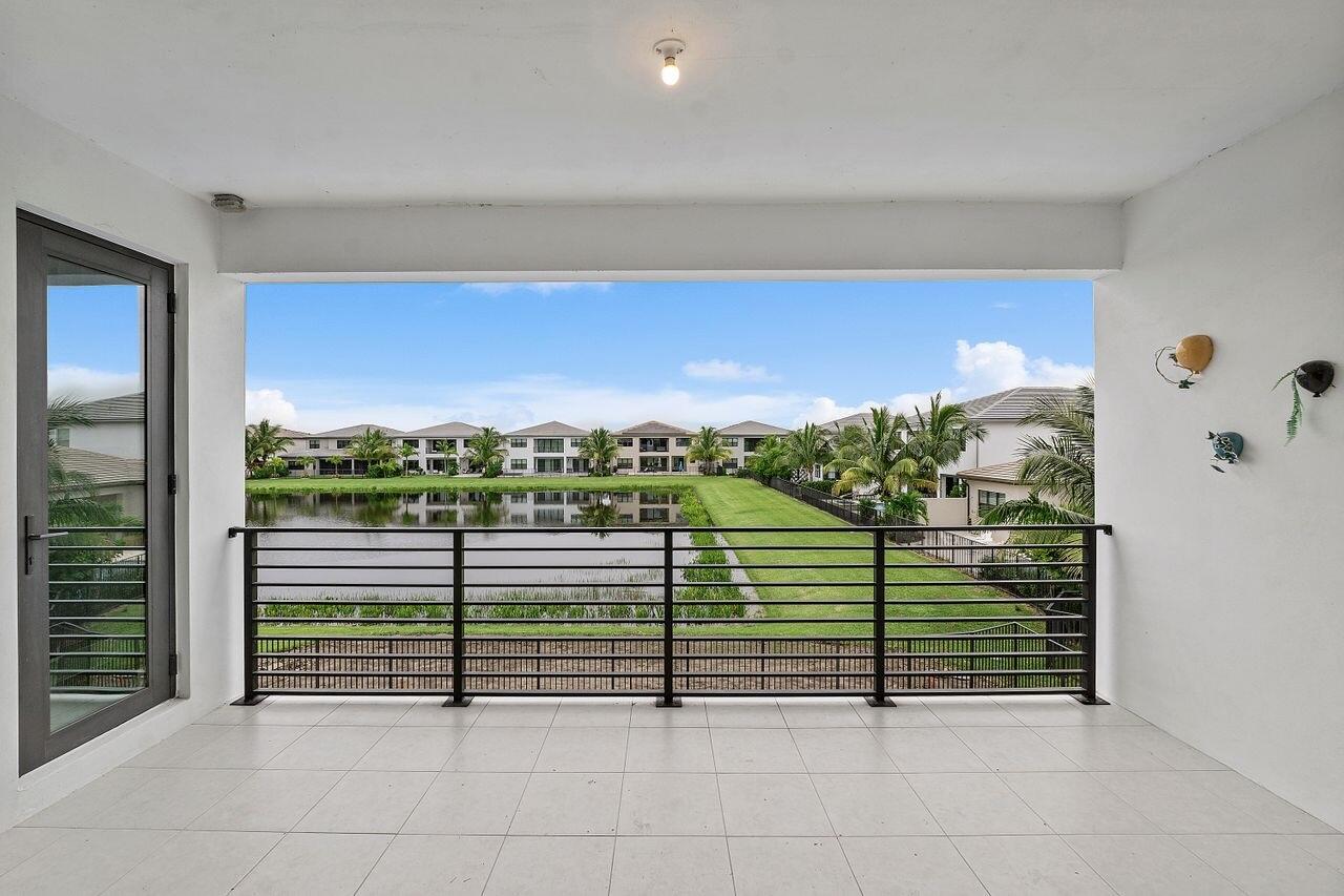 17057 Watersprite Lakes Road Boca Raton, FL 33496 - Photo 34 of 86 17057_Watersprite_Lakes_Rd_070