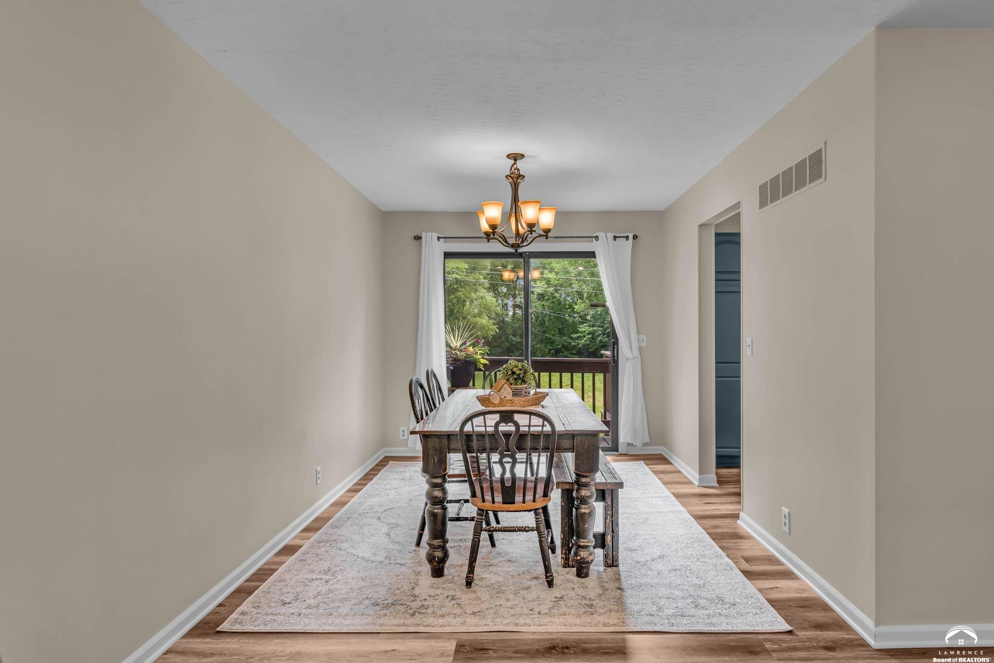 2122 Marvonne Road Lawrence, KS 66047 - Photo 9 of 45