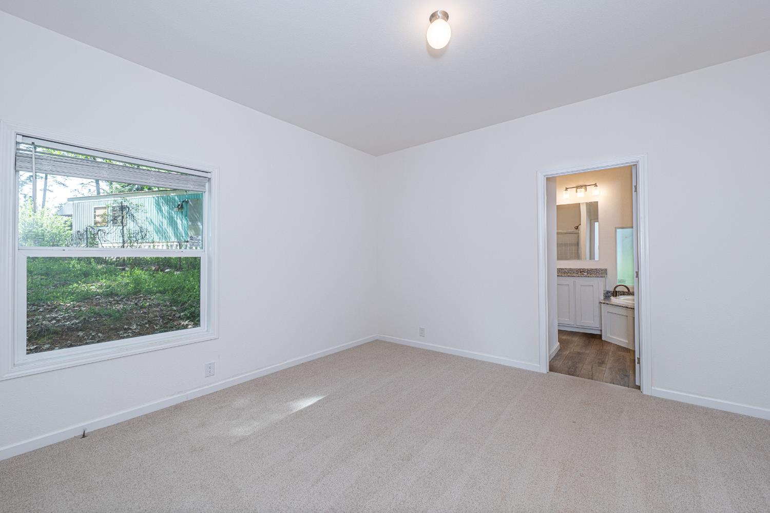 15329 Little Valley Road, Unit 42 Grass Valley, CA 95949 - Photo 12 of 20