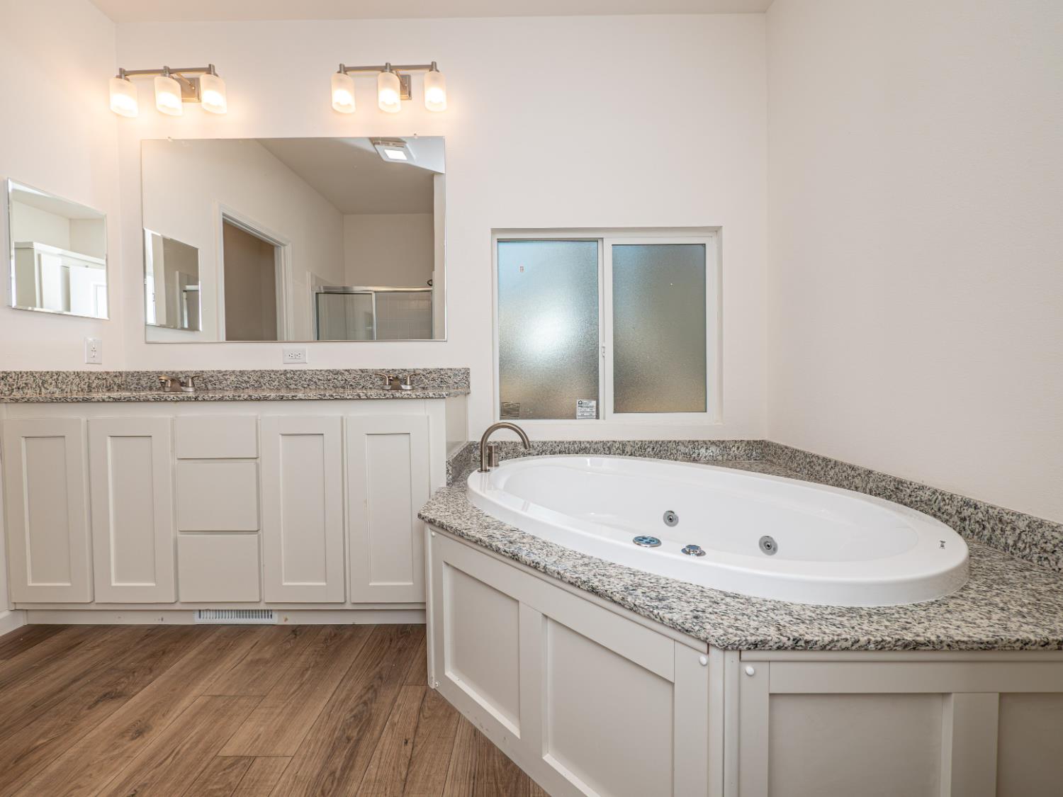 15329 Little Valley Road, Unit 42 Grass Valley, CA 95949 - Photo 15 of 20