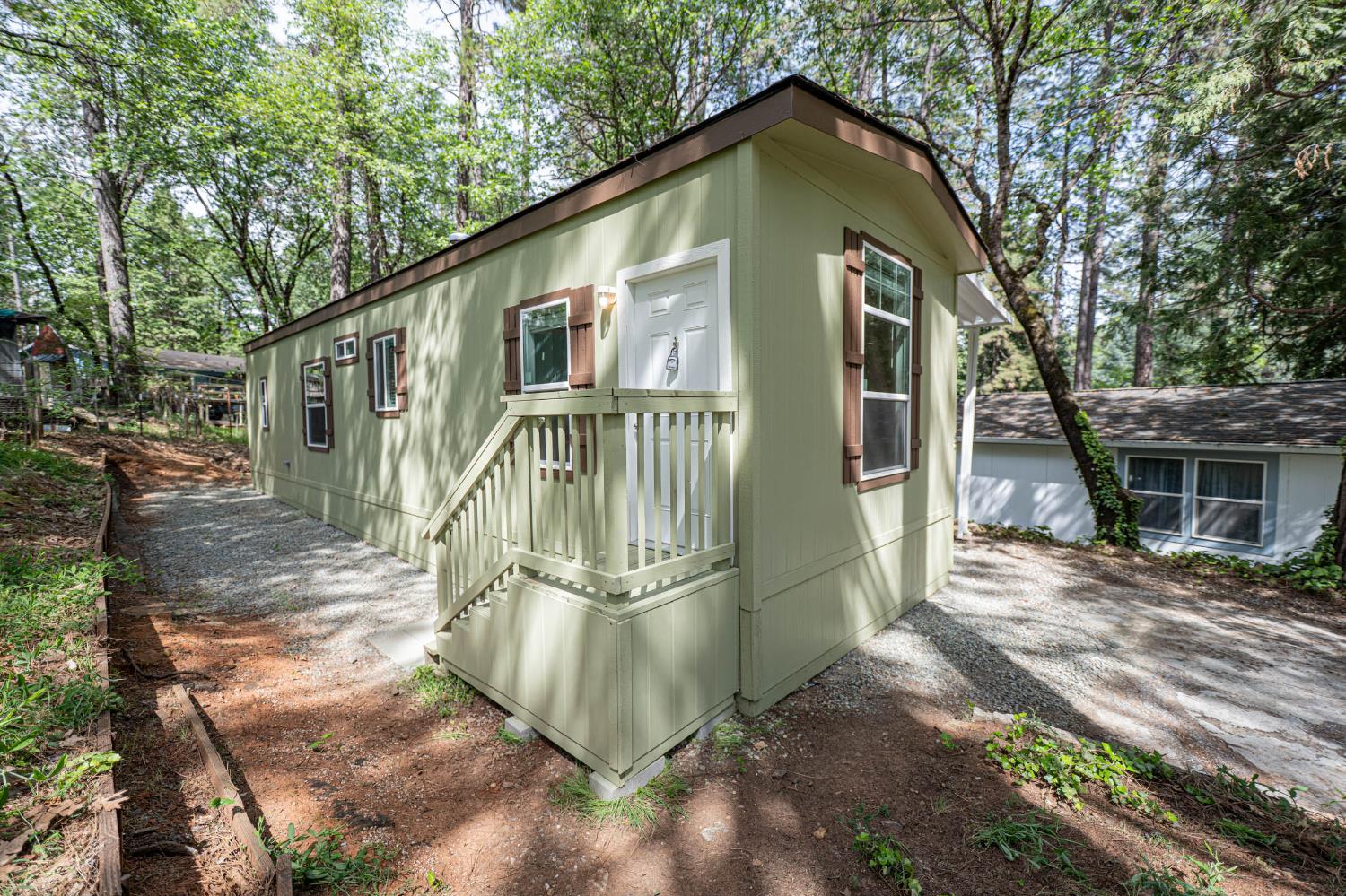 15329 Little Valley Road, Unit 42 Grass Valley, CA 95949 - Photo 3 of 20