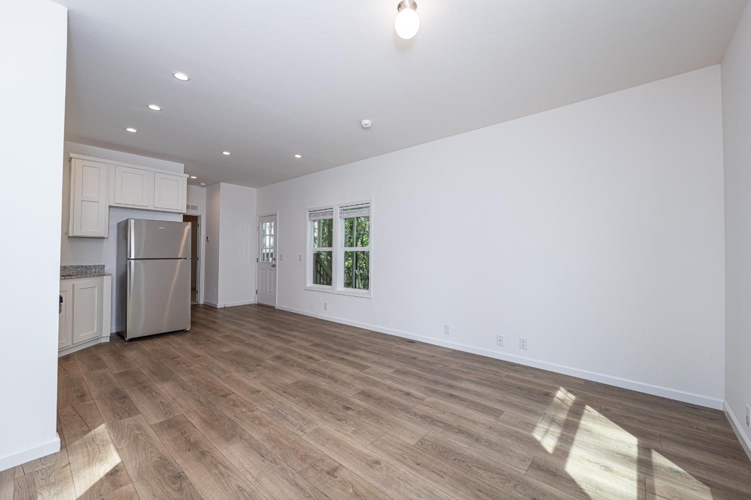 15329 Little Valley Road, Unit 42 Grass Valley, CA 95949 - Photo 5 of 20