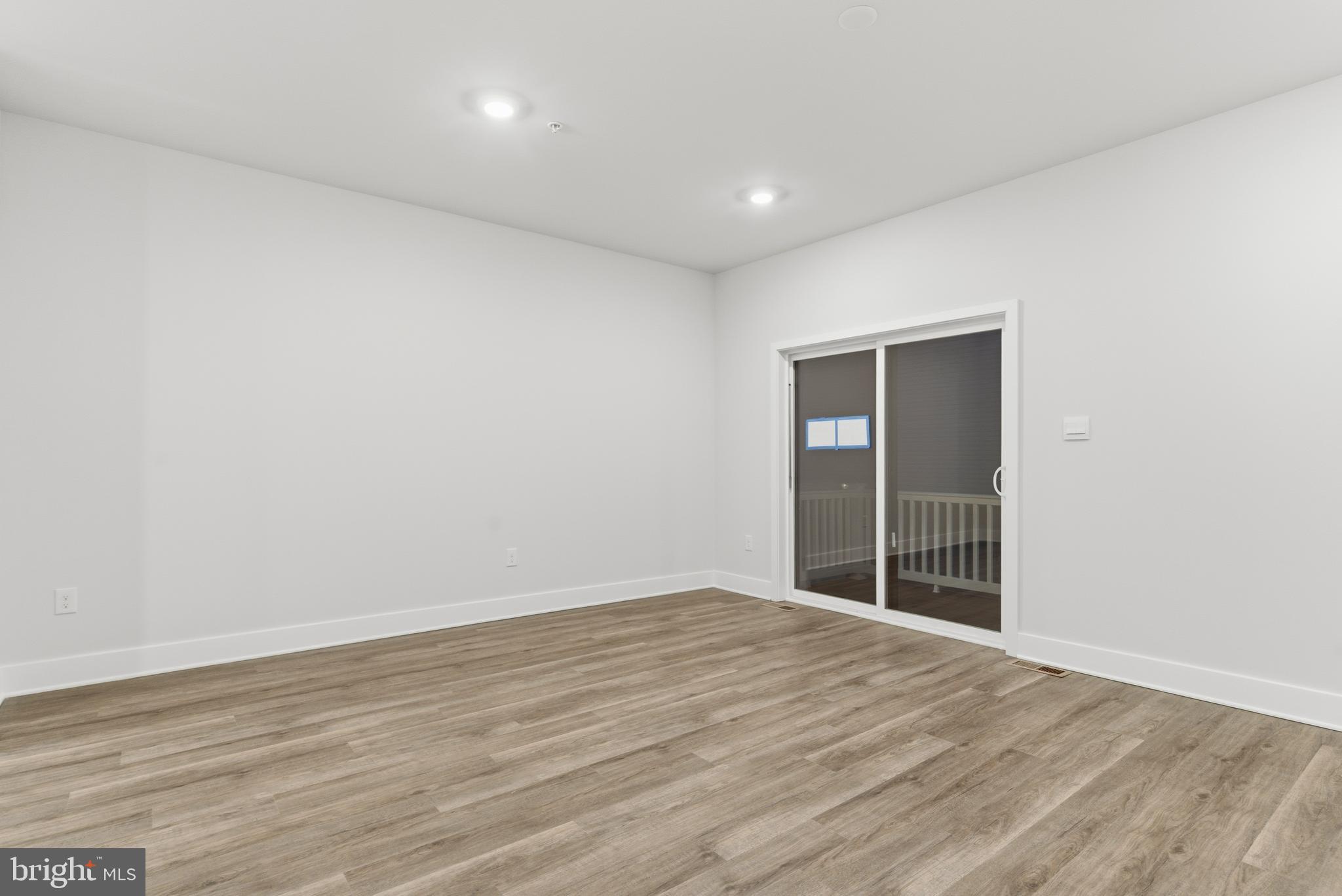 5213 Water Lily Road Upper Marlboro, MD 20772 - Photo 4 of 33