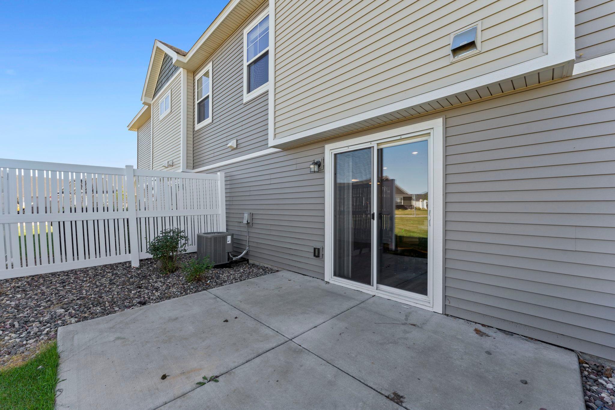 6151 Idora Court South Cottage Grove, MN 55016 - Photo 19 of 45