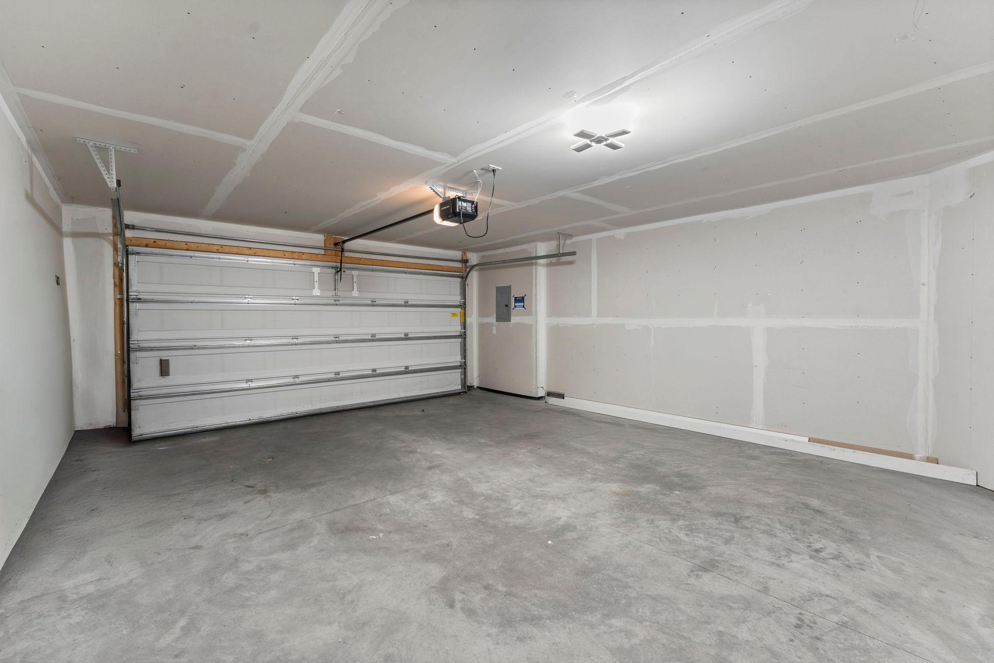 6151 Idora Court South Cottage Grove, MN 55016 - Photo 40 of 45