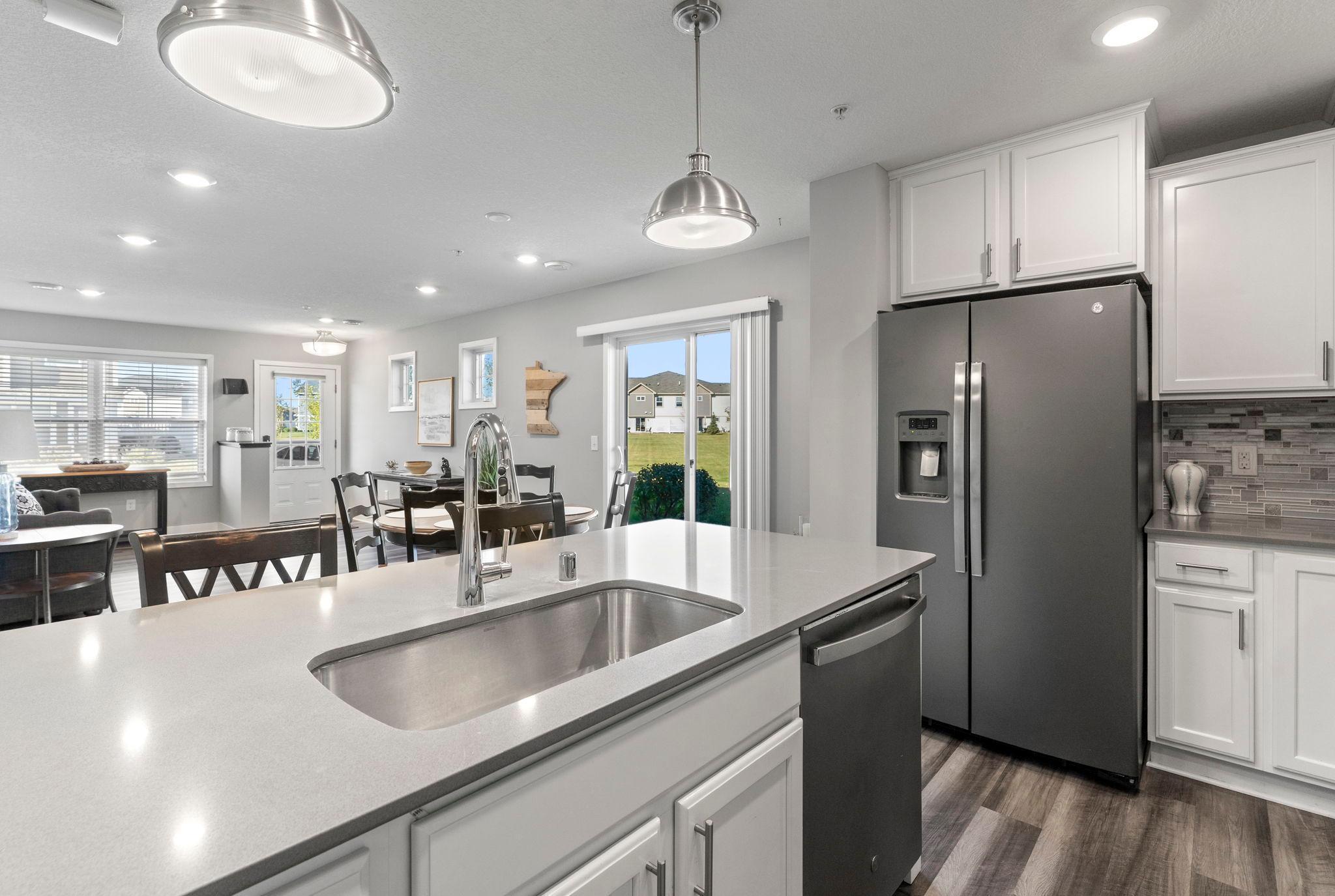 6151 Idora Court South Cottage Grove, MN 55016 - Photo 5 of 45