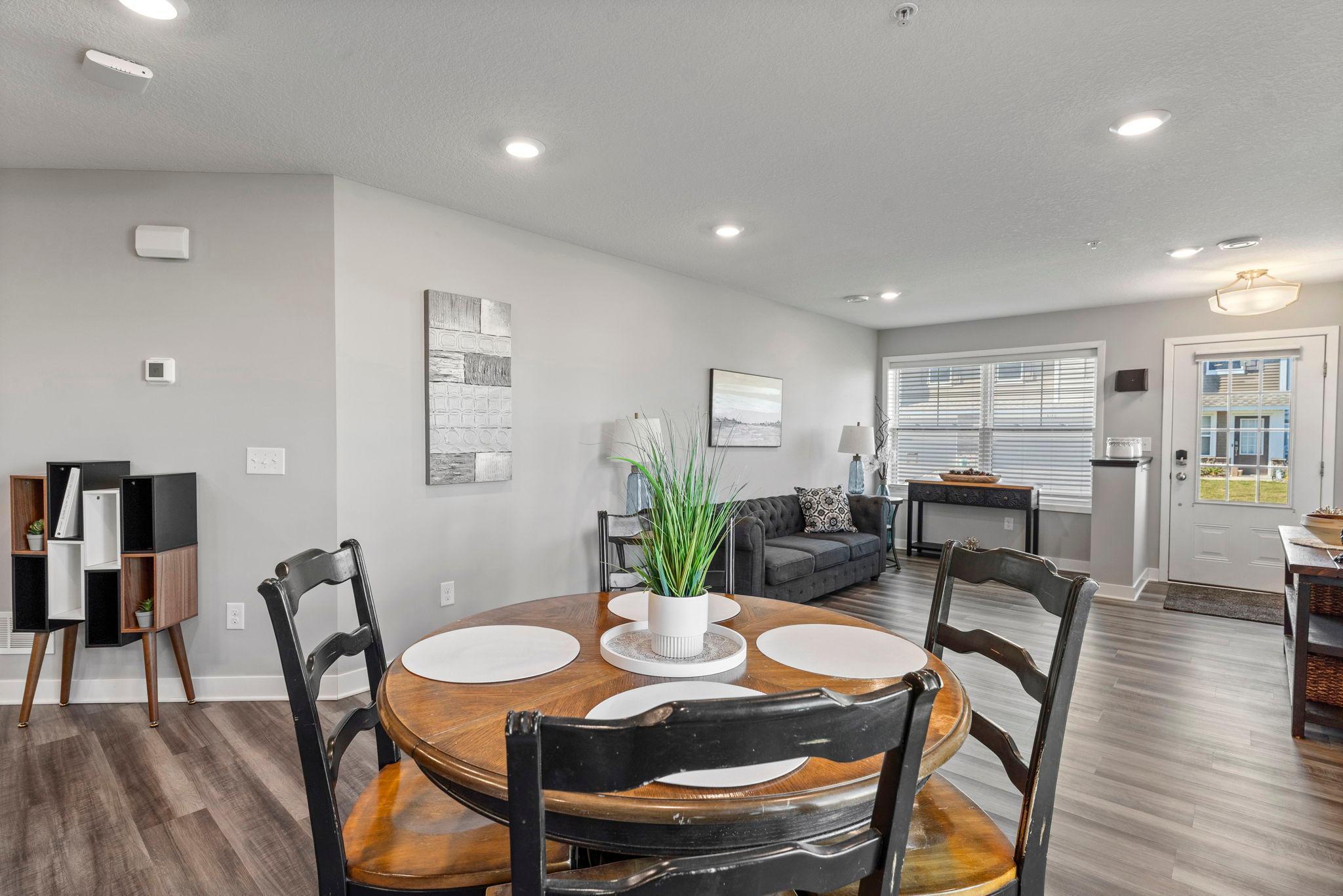 6151 Idora Court South Cottage Grove, MN 55016 - Photo 8 of 45