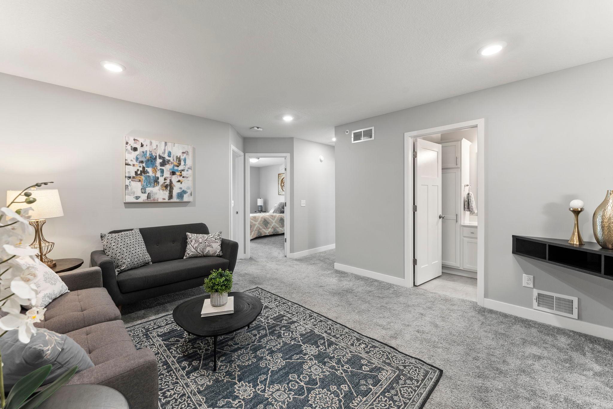 6151 Idora Court South Cottage Grove, MN 55016 - Photo 9 of 45