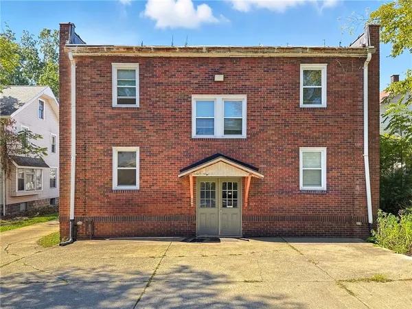 $225,000 | 99 South Myers Avenue, Sharon, PA 16146