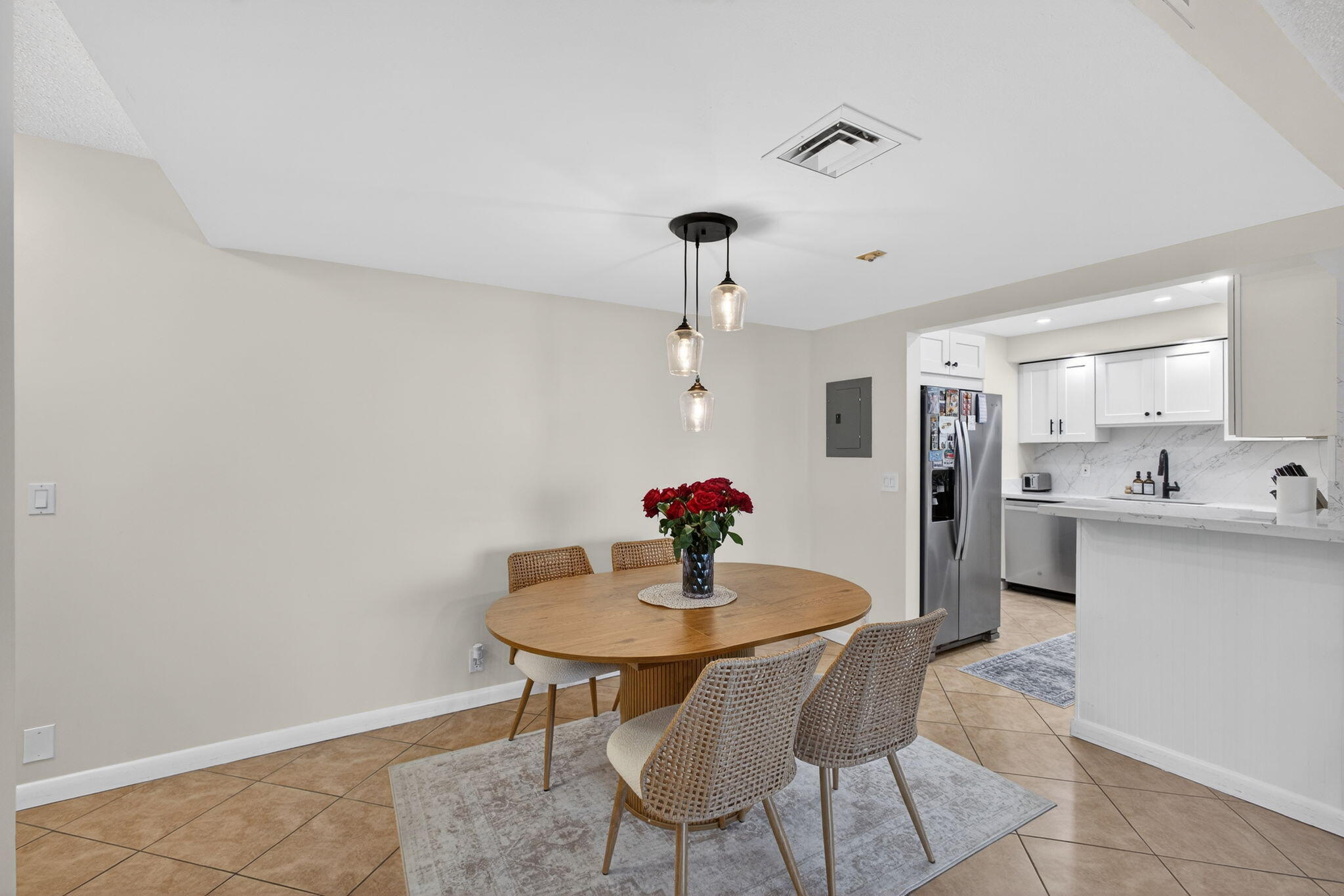 336 Golfview Road, Unit 414 North Palm Beach, FL 33408 - Photo 13 of 57 DINING AREA