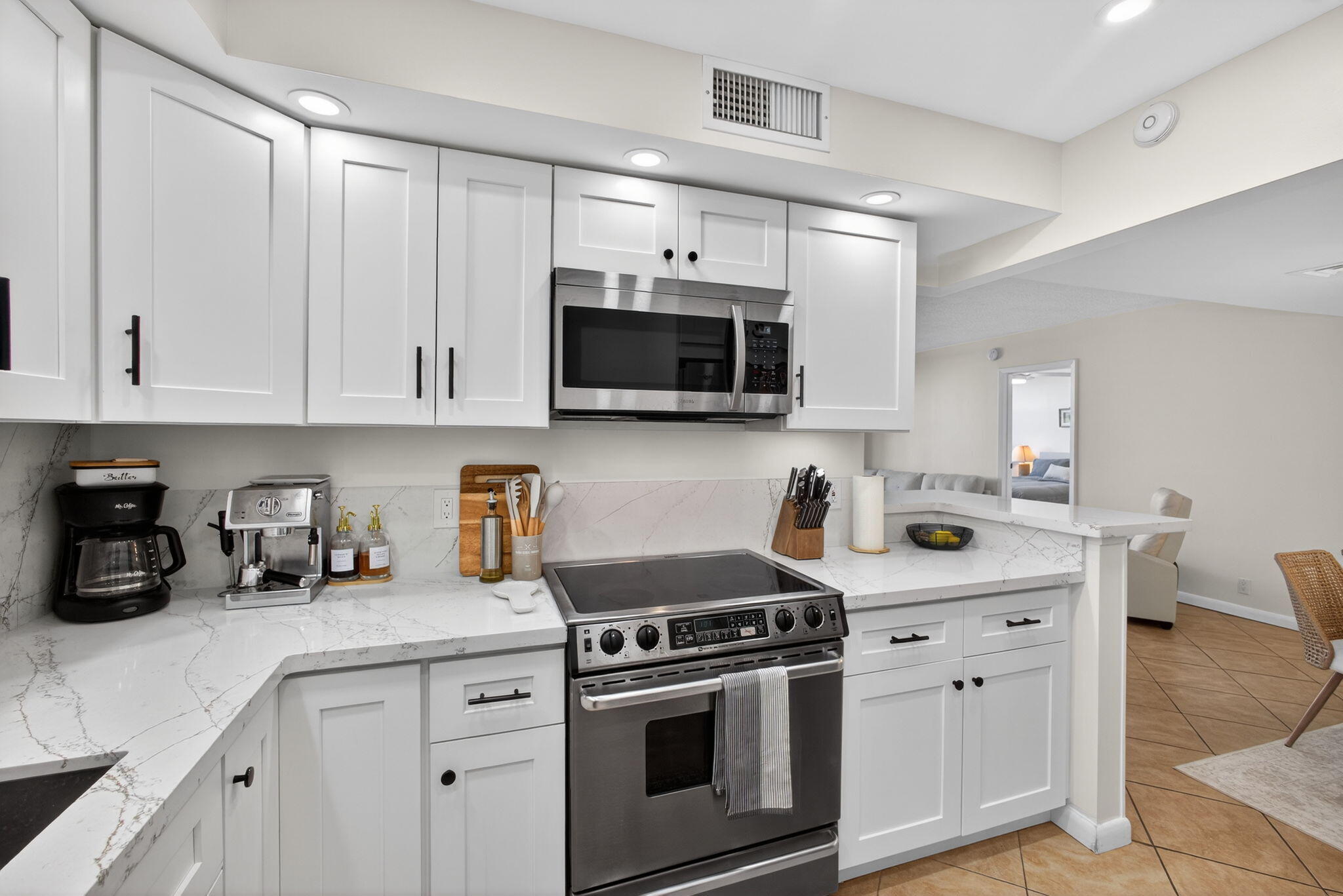 336 Golfview Road, Unit 414 North Palm Beach, FL 33408 - Photo 17 of 57 KITCHEN