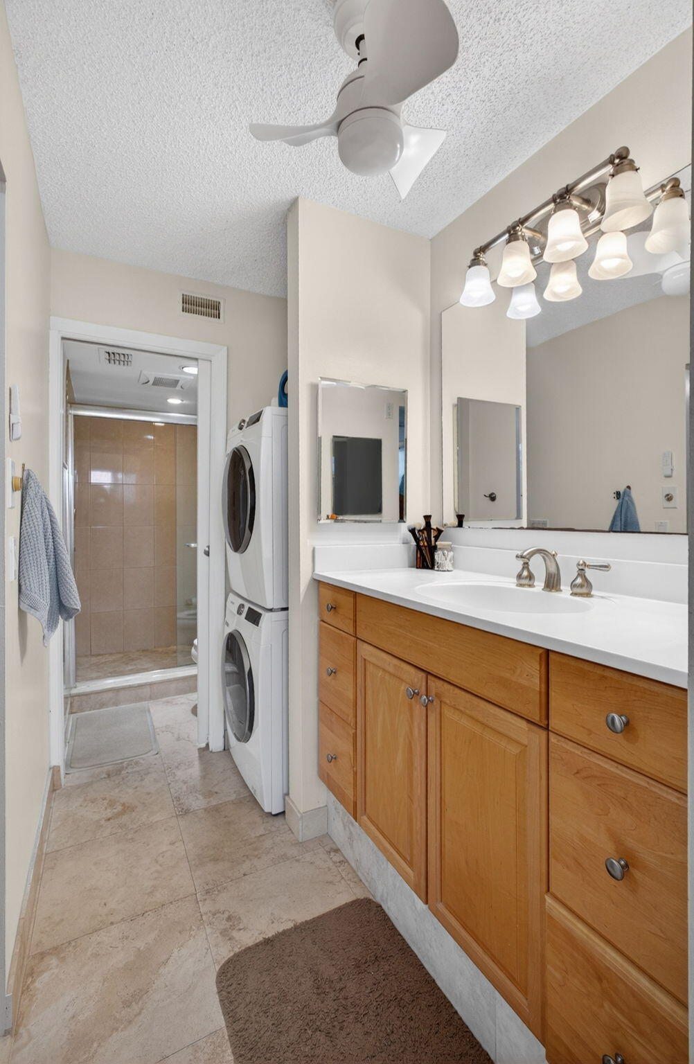 336 Golfview Road, Unit 414 North Palm Beach, FL 33408 - Photo 25 of 57 MASTER BATH