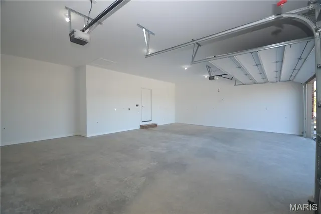 $504,900 | 4016 Autumn Oak Drive, Smithton, IL 62285