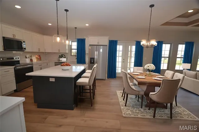 $504,900 | 4016 Autumn Oak Drive, Smithton, IL 62285