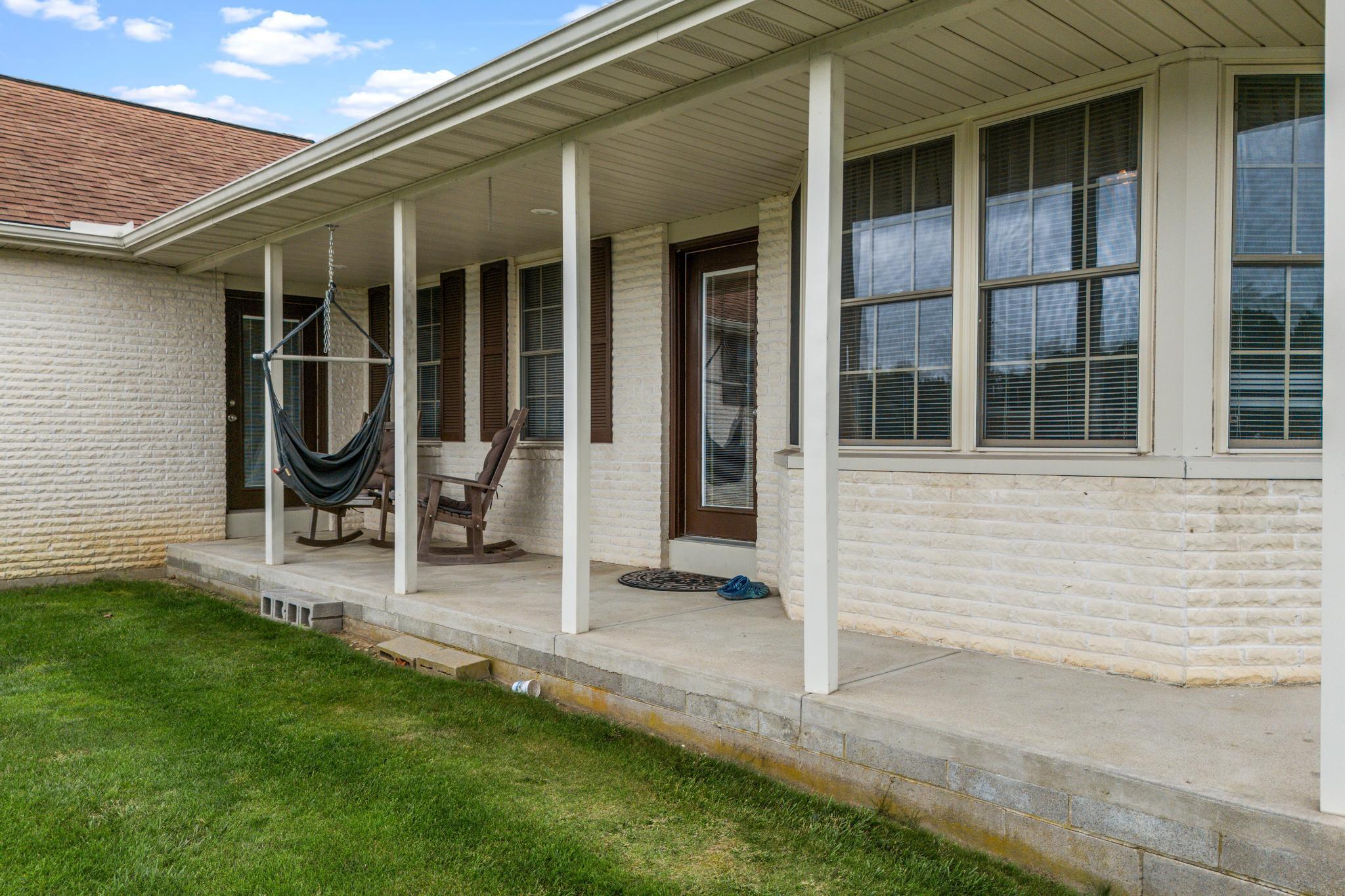 3984 Morningside Drive Springfield, OH 45502 - Photo 8 of 48 MRNGSDE-11