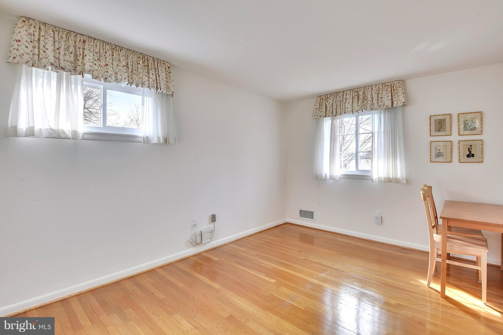 903 Kersey Road Silver Spring, MD 20902 - Photo 17 of 30 Bedroom 2