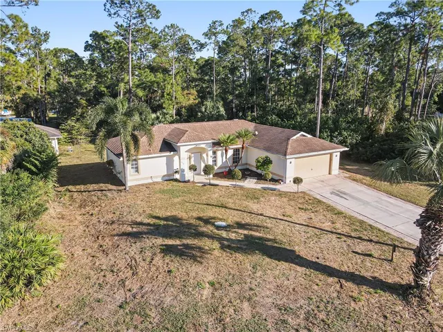 $480,001 | 1620 Blue Sage Drive, Naples, FL 34117