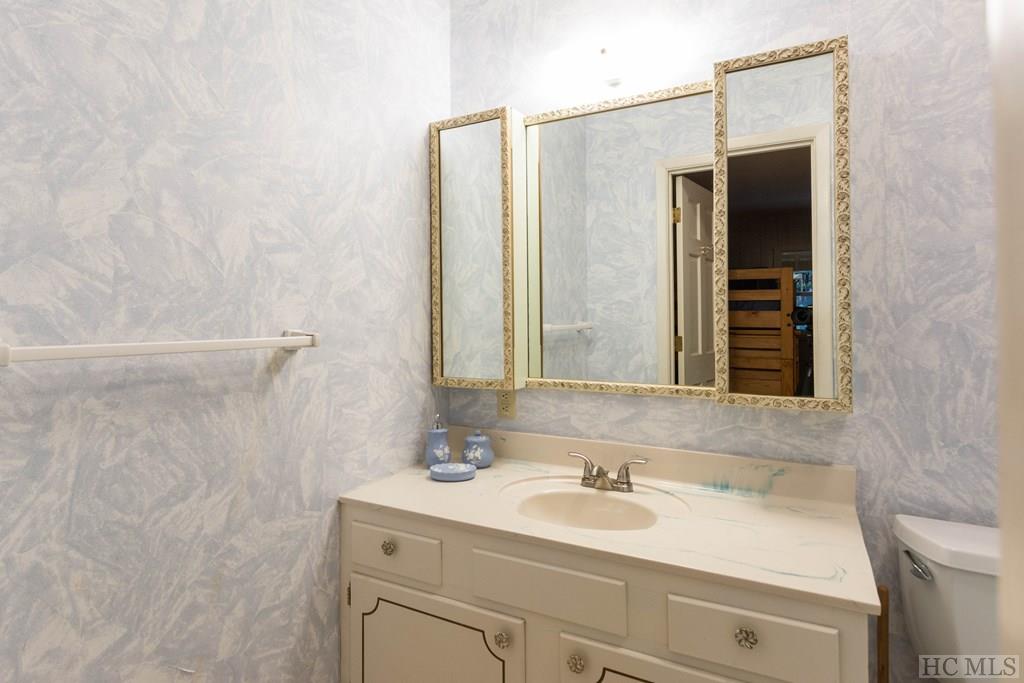 21 Cave Road Highlands, NC 28741 - Photo 44 of 47 Gallery Image 44
