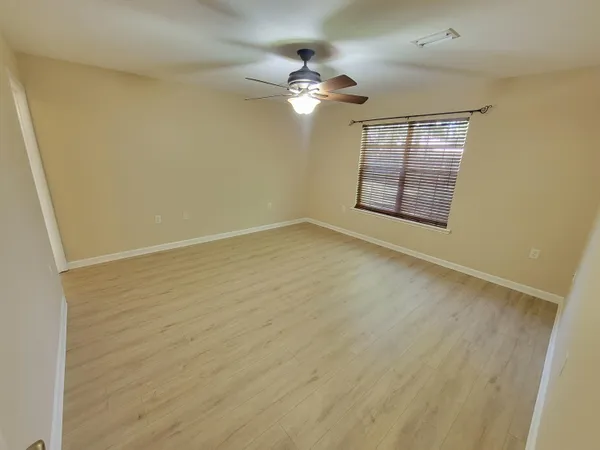 $2,495 | 7288 Mossy Oaks Court, Navarre, FL 32566