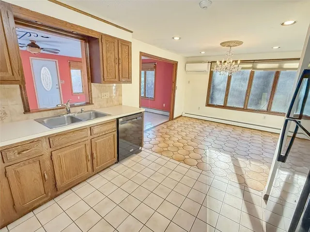 $555,000 | 8 Cheney Drive, Hudson, NH 03051