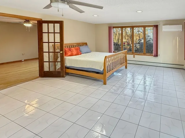 $555,000 | 8 Cheney Drive, Hudson, NH 03051