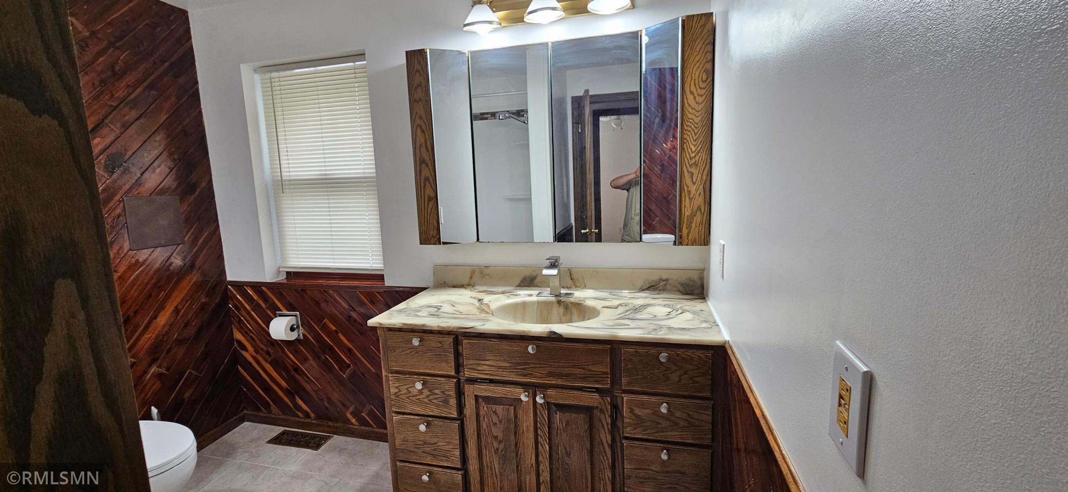 1650 Old Hudson Road St. Paul, MN 55106 - Photo 12 of 16 Gallery Image 12