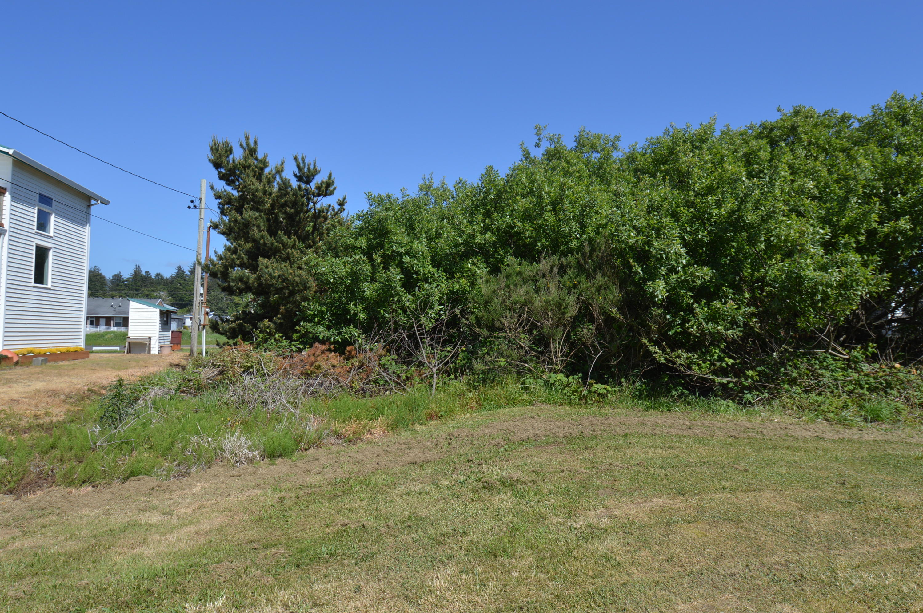 4000 Rueppell Avenue Pacific City, OR 97135 - Photo 2 of 2 Lot from Street