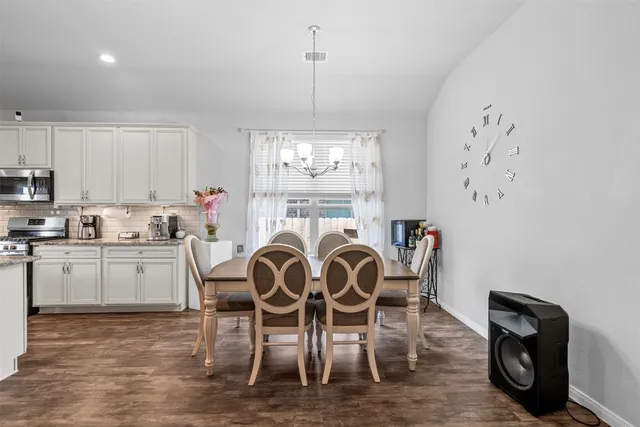 $399,000 | 12137 Pearl Bay Lane, Conroe, TX 77304