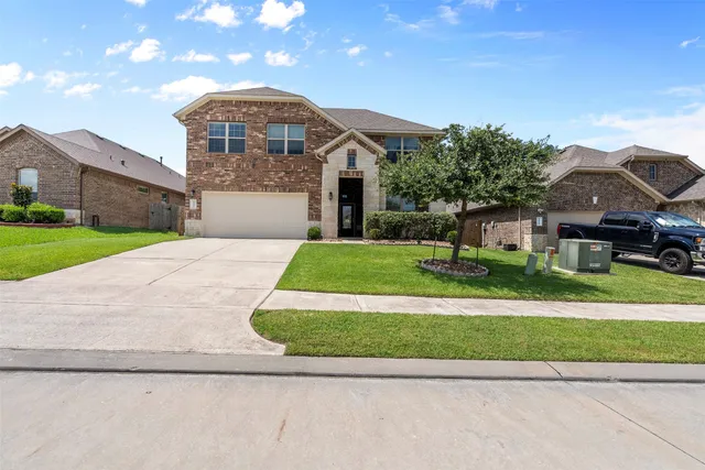 $399,000 | 12137 Pearl Bay Lane, Conroe, TX 77304