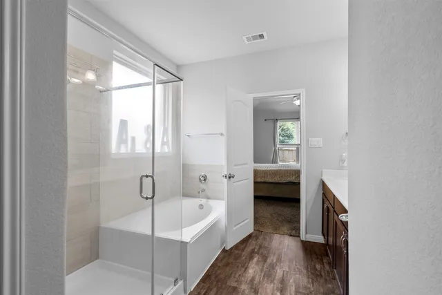 $399,000 | 12137 Pearl Bay Lane, Conroe, TX 77304