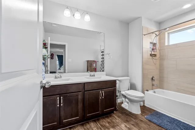 $399,000 | 12137 Pearl Bay Lane, Conroe, TX 77304