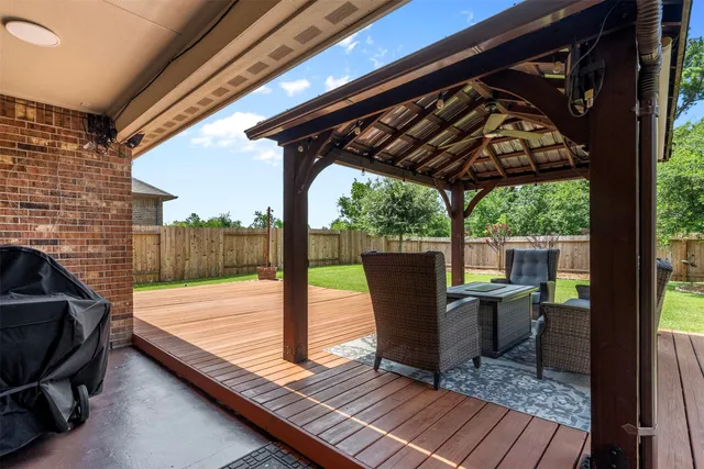 $399,000 | 12137 Pearl Bay Lane, Conroe, TX 77304