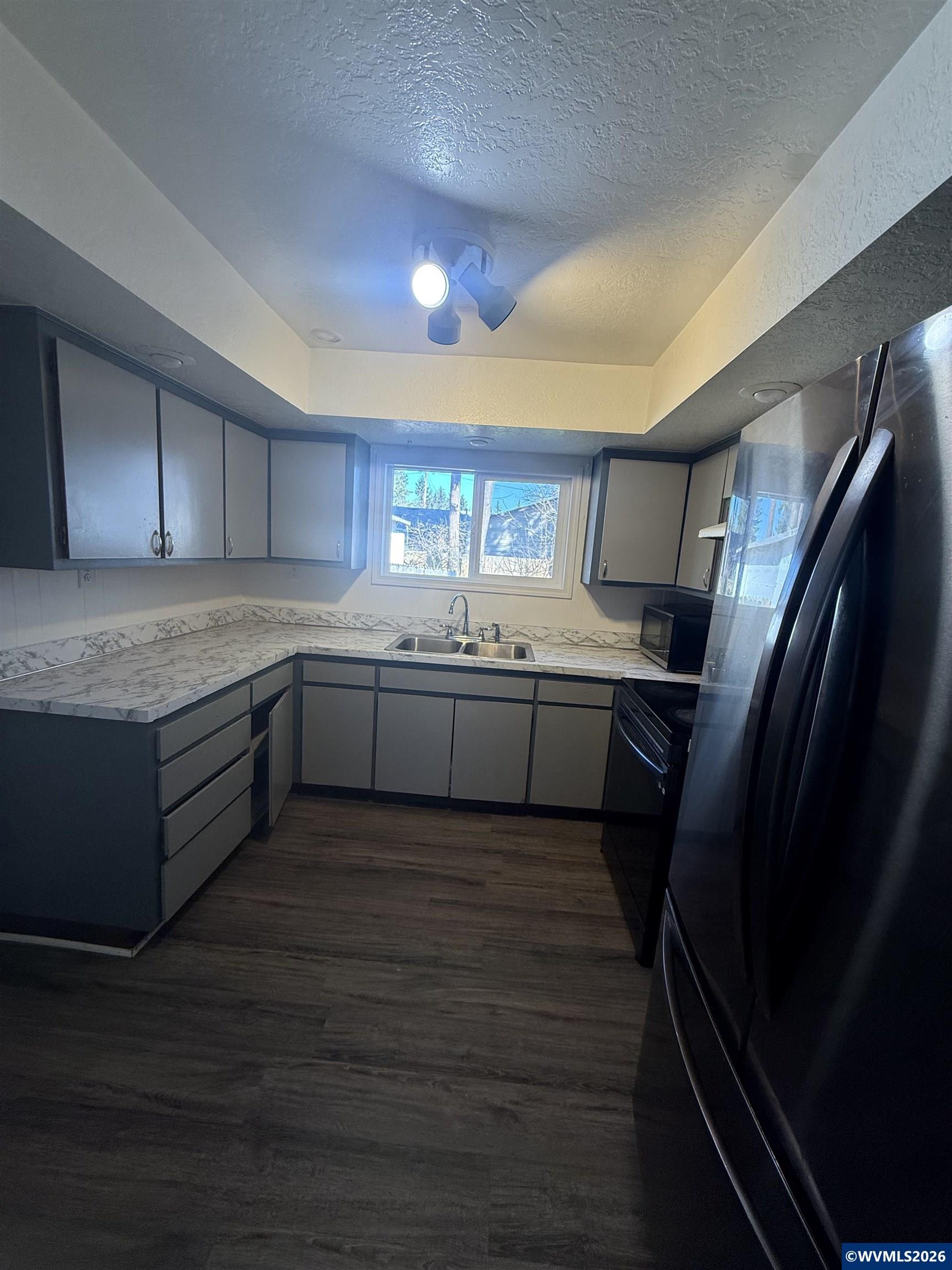 4370 Gary Street Northeast Keizer, OR 97303 - Photo 16 of 48