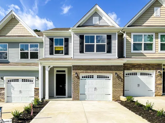 $292,500 | 52 Fair Village Lane, Simpsonville, SC 29680