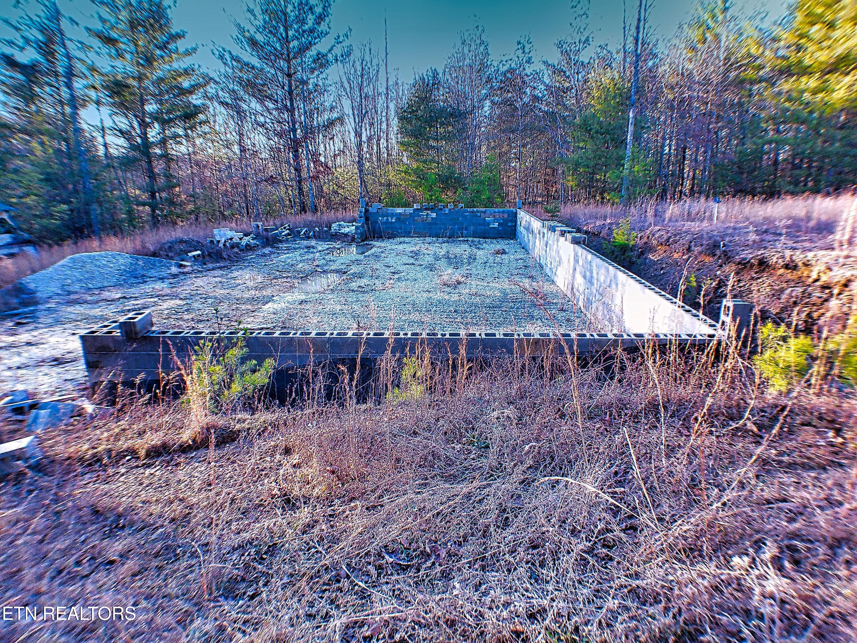 144 Charlie Jones Road Deer Lodge, TN 37726 - Photo 13 of 15 ANMP0028