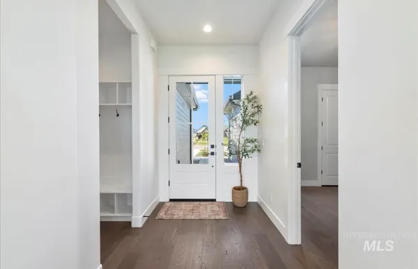 $899,880 | 2047 East Blakehurst Street, Kuna, ID 83634