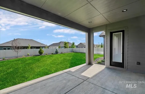 $899,880 | 2047 East Blakehurst Street, Kuna, ID 83634