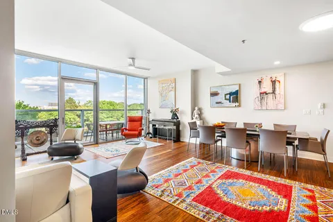 $1,150,000 | 601 West Rosemary Street, Unit 404, Chapel Hill, NC 27516