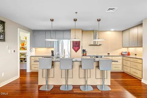 $1,150,000 | 601 West Rosemary Street, Unit 404, Chapel Hill, NC 27516