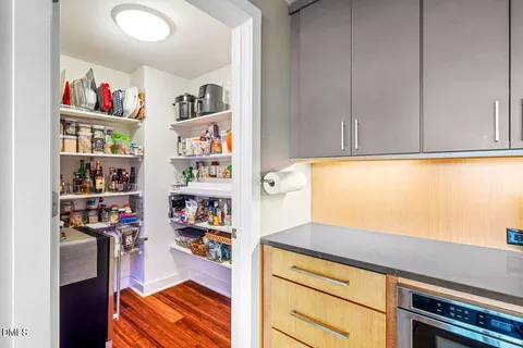 $1,150,000 | 601 West Rosemary Street, Unit 404, Chapel Hill, NC 27516