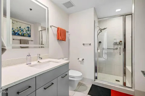 $1,150,000 | 601 West Rosemary Street, Unit 404, Chapel Hill, NC 27516