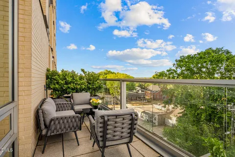 $1,150,000 | 601 West Rosemary Street, Unit 404, Chapel Hill, NC 27516